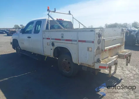 2008 Chevrolet Silverado 2500Hd Work Truck z USA, uszkodzony, nr VIN 1GCHK29K58E140251